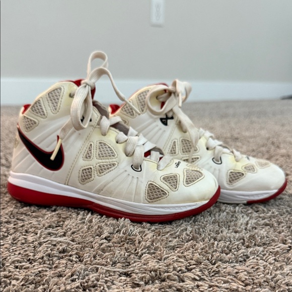 Nike LeBron 8 PS White Sport Red 2011 Kids - Picture 1 of 16
